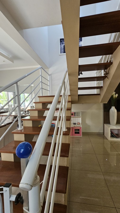 Casa à venda com 3 quartos, 3 suítes, 4 vagas e 200m² no Bairro Nova Veneza, Sumaré (SP) — foto 12 de 24