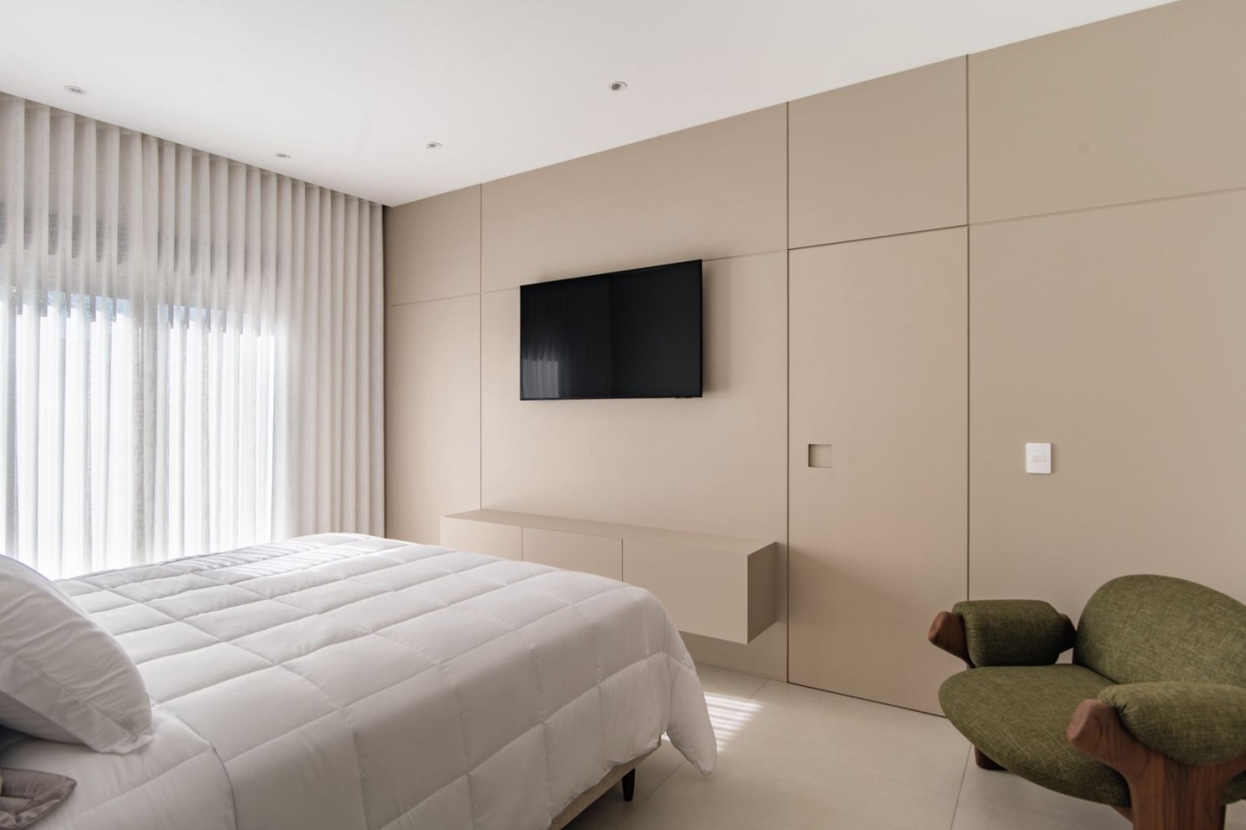 Casa à venda com 5 quartos, 3 suítes, 2 vagas e 302m² no Parque Brasil 500, Paulínia (SP) — foto 2 de 13