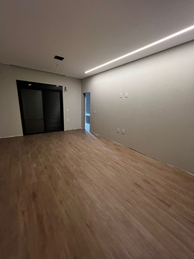 Casa à venda com 3 quartos, 3 suítes, 4 vagas e 294m² no Parque Brasil 500, Paulínia (SP) — foto 22 de 23