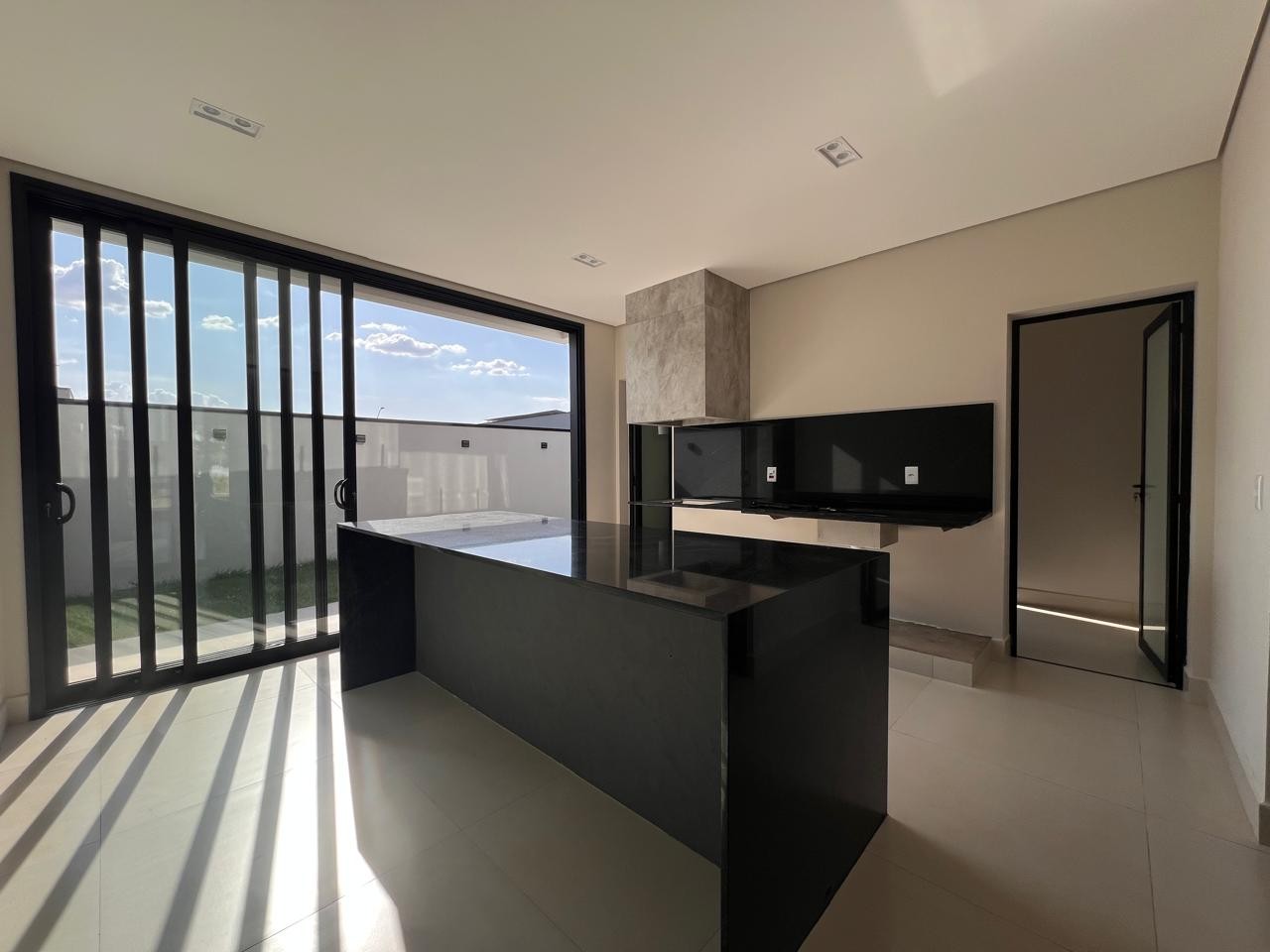 Casa à venda com 3 quartos, 3 suítes, 2 vagas e 210m² no Vila Monte Alegre, Paulínia (SP) — foto 10 de 13