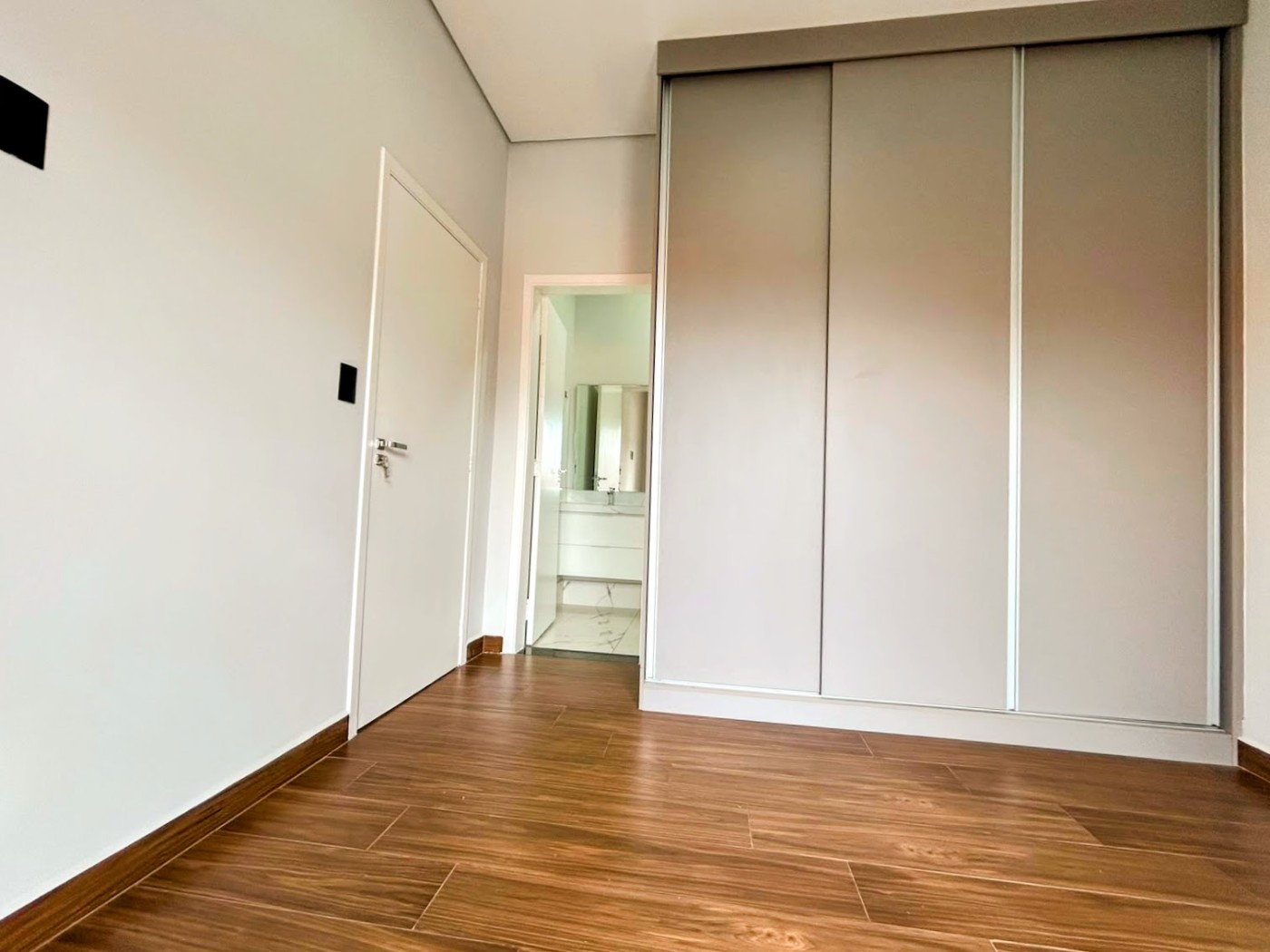 Casa à venda com 4 quartos, 3 suítes, 2 vagas e 205m² no Vila Monte Alegre, Paulínia (SP) — foto 9 de 16