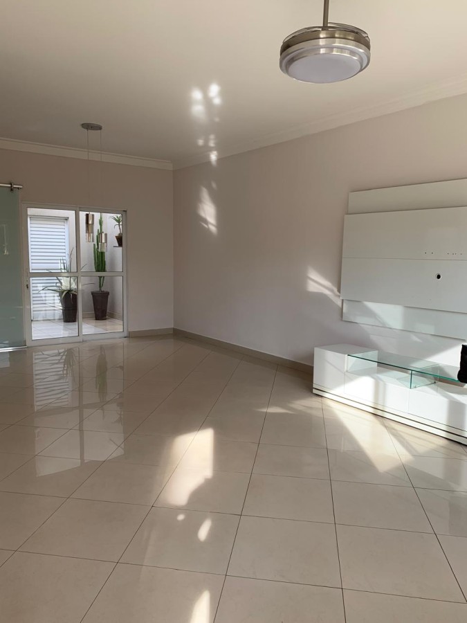 Casa à venda com 3 quartos, 1 suíte, 4 vagas e 153m² no João Aranha, Paulínia (SP) — foto 7 de 17