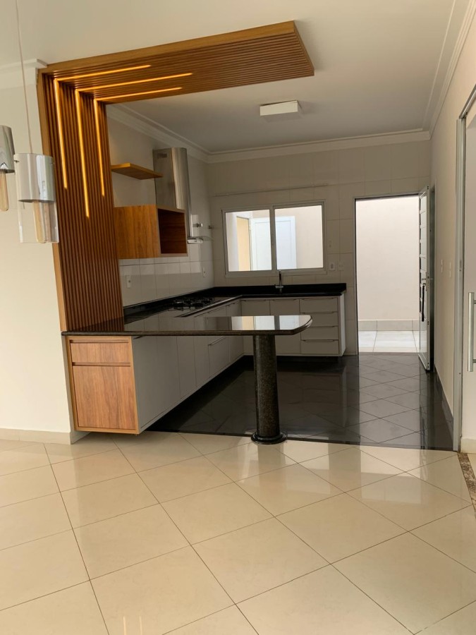 Casa à venda com 3 quartos, 1 suíte, 4 vagas e 153m² no João Aranha, Paulínia (SP) — foto 6 de 17