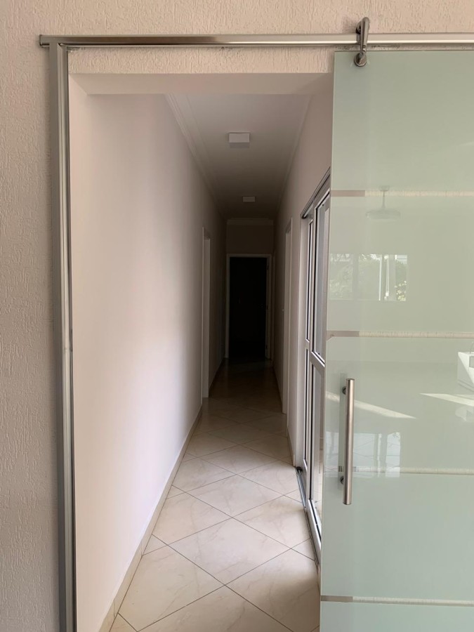 Casa à venda com 3 quartos, 1 suíte, 4 vagas e 153m² no João Aranha, Paulínia (SP) — foto 8 de 17