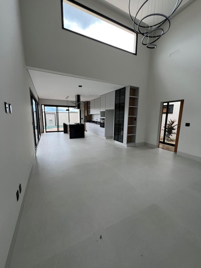Casa à venda com 3 quartos, 3 suítes, 4 vagas e 185m² no Boa Esperança, Paulínia (SP) — foto 2 de 15