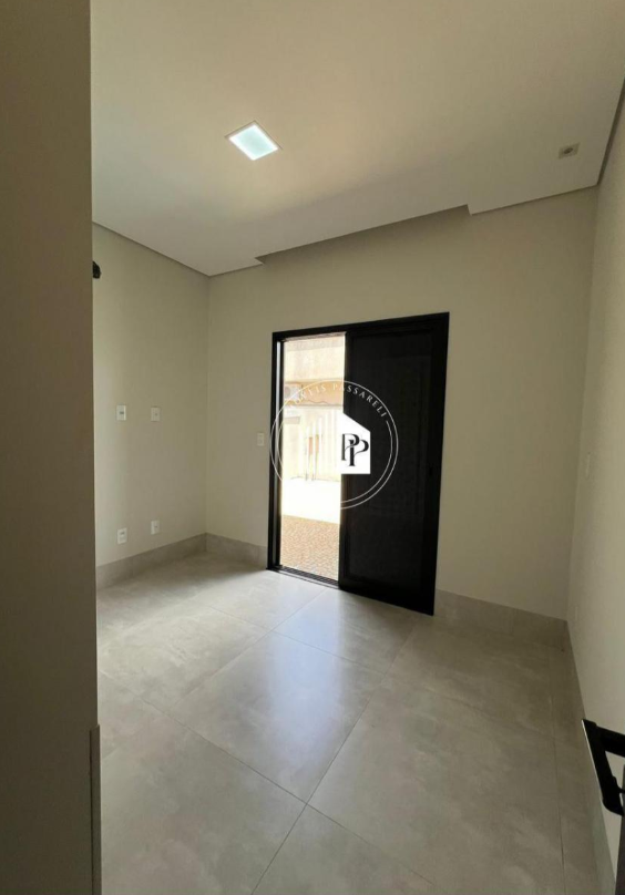 Casa à venda com 3 quartos, 1 suíte, 4 vagas e 180m² no João Aranha, Paulínia (SP) — foto 16 de 18