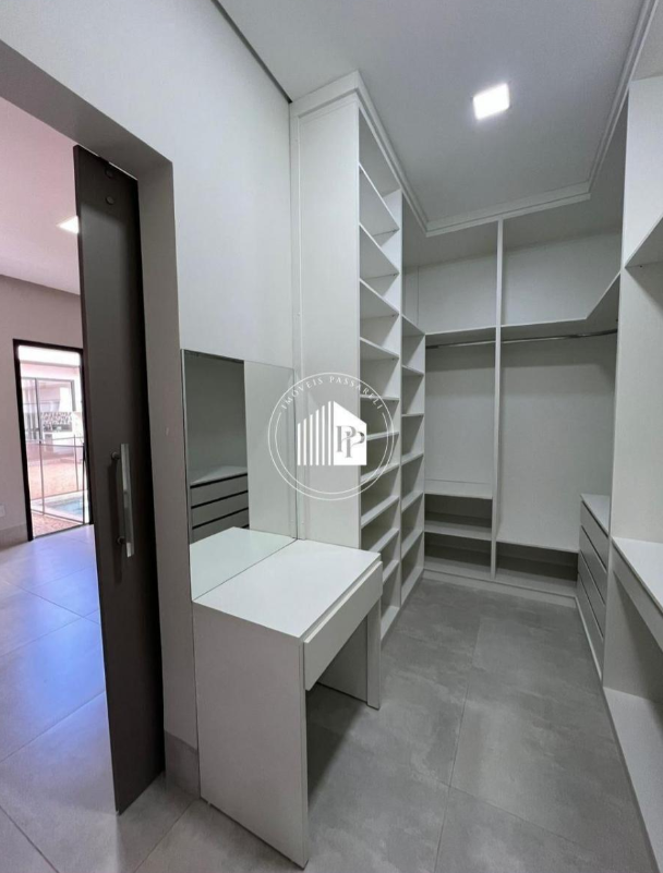 Casa à venda com 3 quartos, 1 suíte, 4 vagas e 180m² no João Aranha, Paulínia (SP) — foto 14 de 18