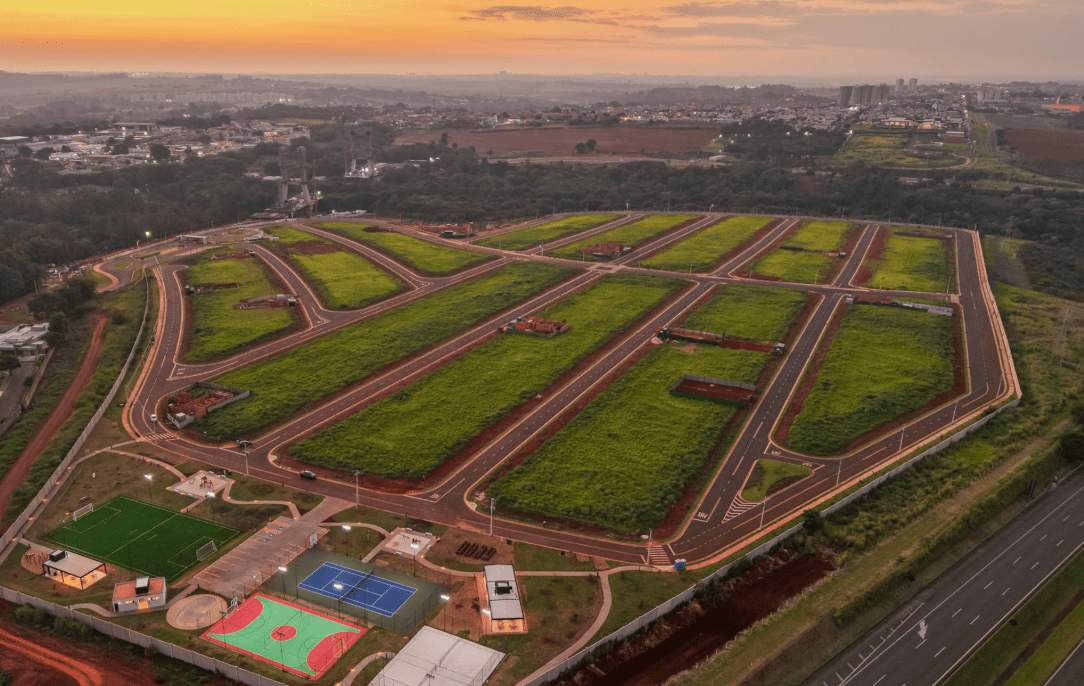 Terreno à venda com 250m² de terreno no Jardim Fortaleza, Paulínia (SP) — foto 2 de 5