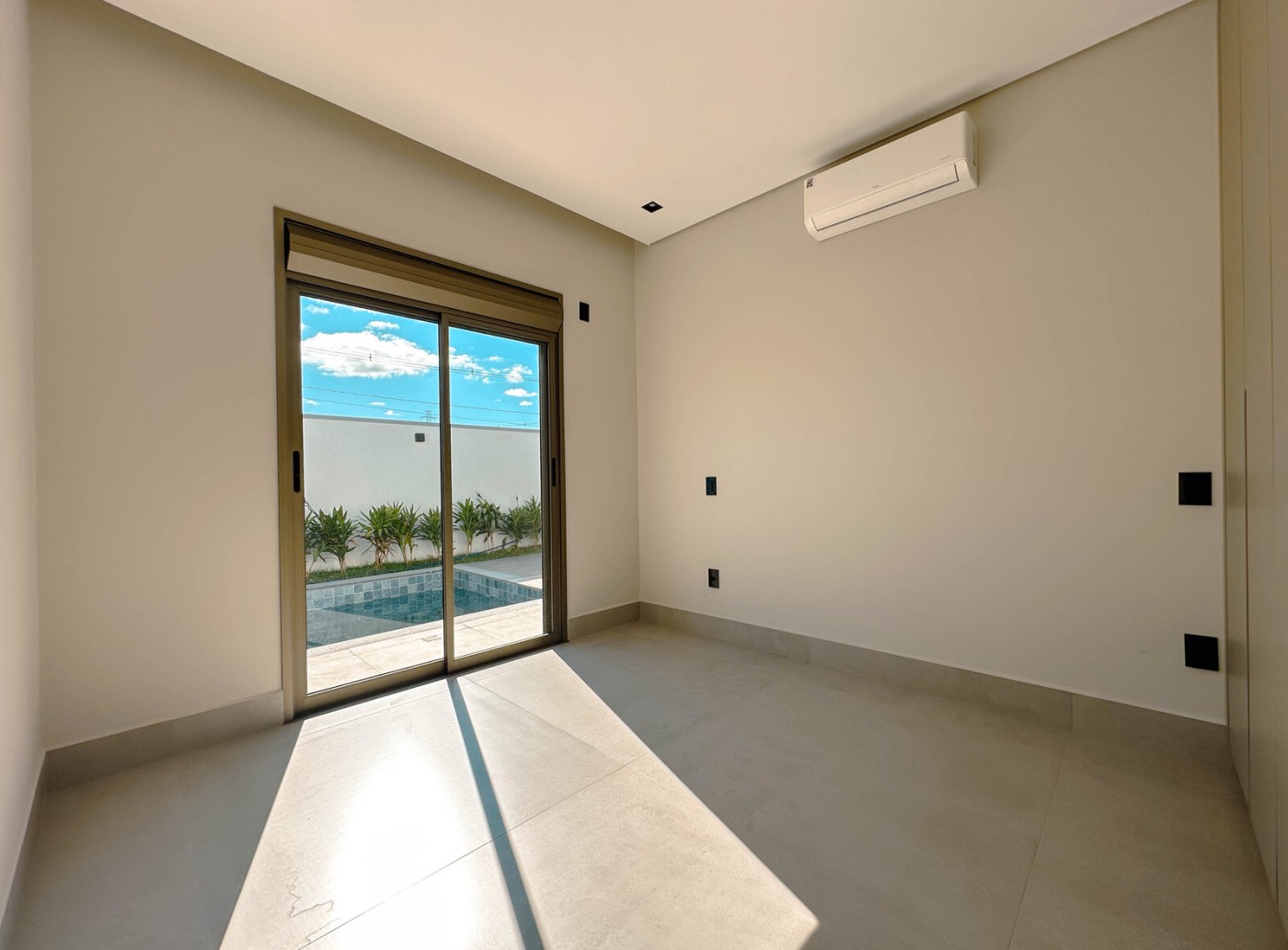 Casa à venda com 3 quartos, 3 suítes, 2 vagas e 300m² no Parque Brasil 500, Paulínia (SP) — foto 25 de 30