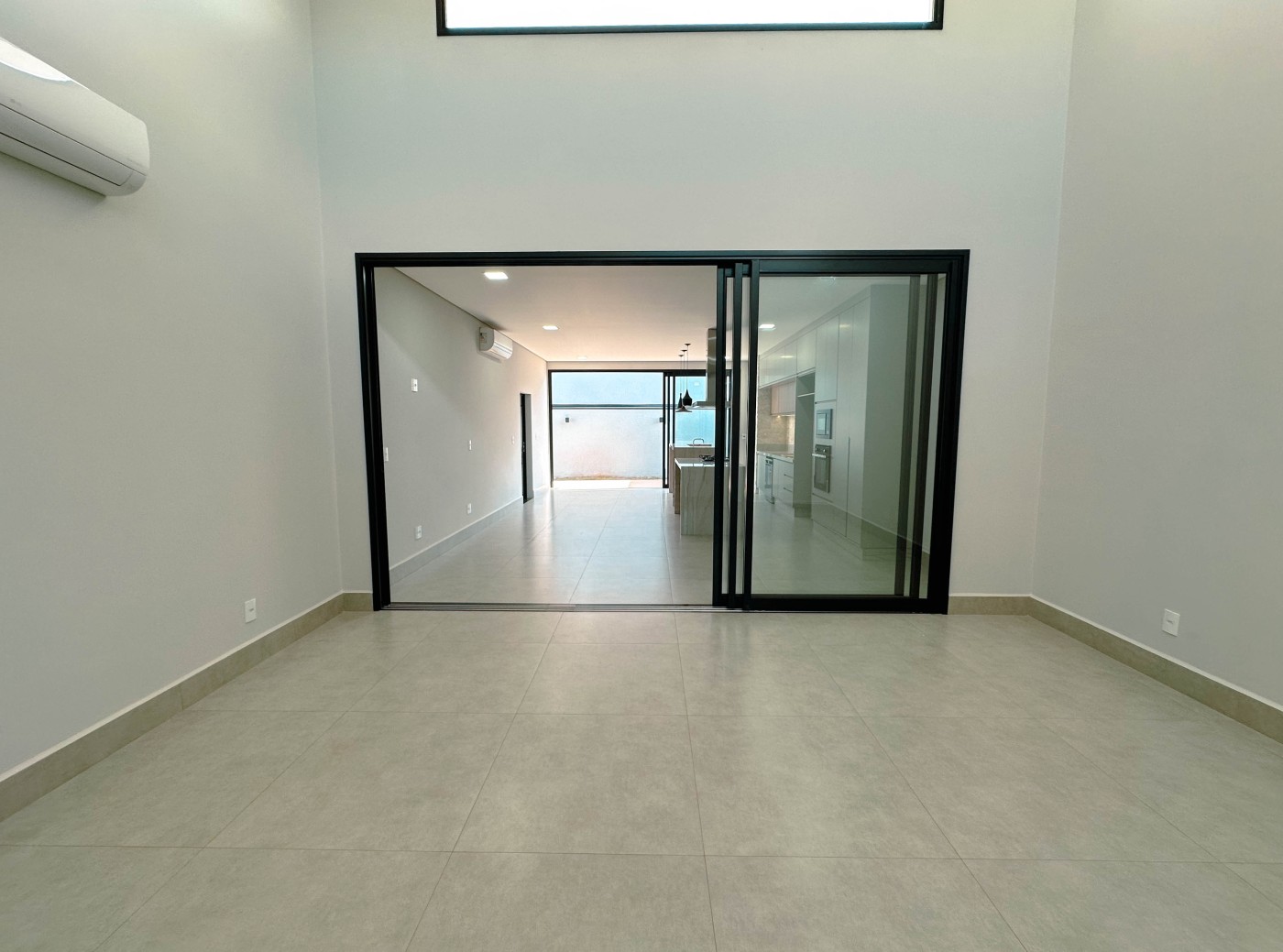 Casa à venda com 3 quartos, 3 suítes, 2 vagas e 212m² no Parque Brasil 500, Paulínia (SP) — foto 8 de 23