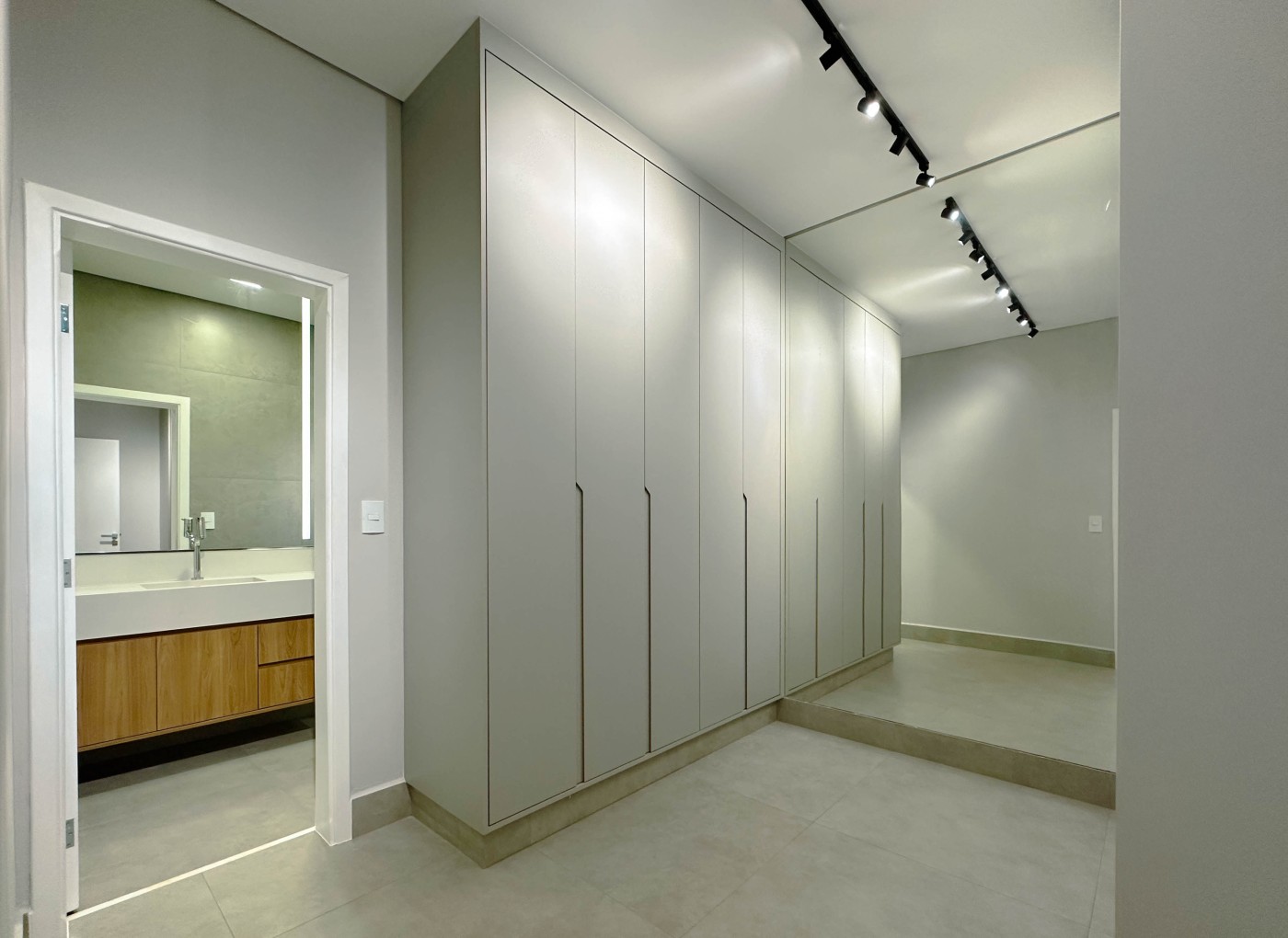 Casa à venda com 3 quartos, 3 suítes, 2 vagas e 212m² no Parque Brasil 500, Paulínia (SP) — foto 20 de 23