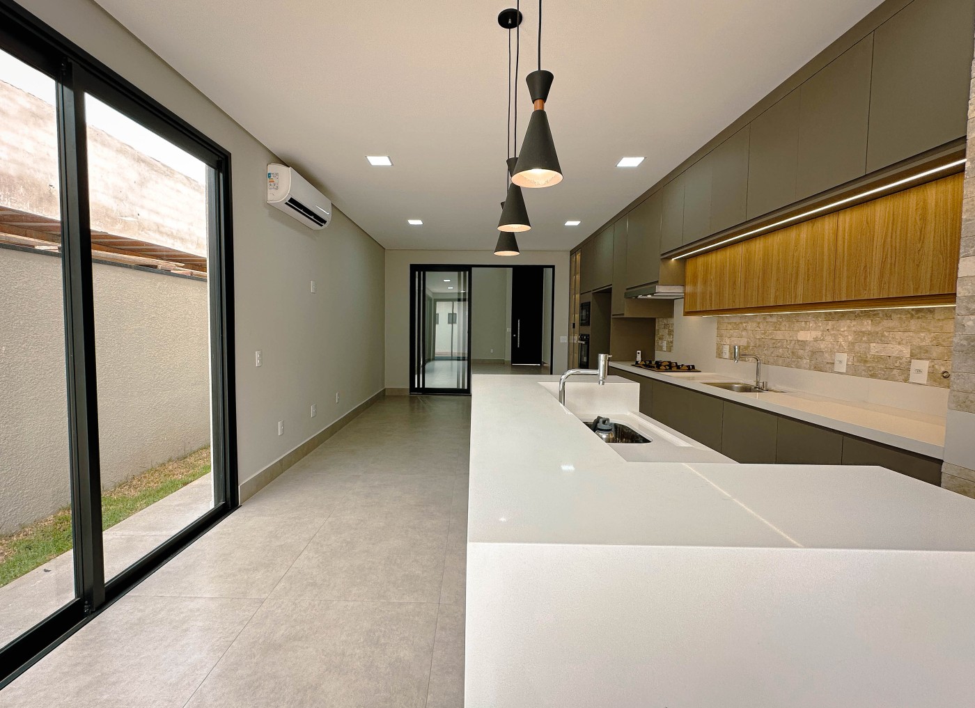 Casa à venda com 4 quartos, 4 suítes, 2 vagas e 229m² no Parque Brasil 500, Paulínia (SP) — foto 13 de 30