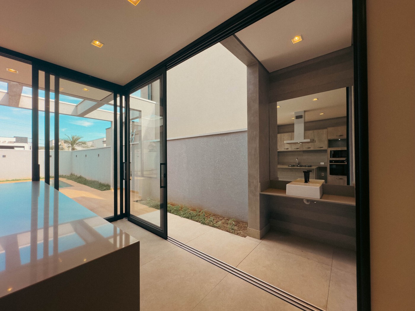 Casa à venda com 4 quartos, 4 suítes, 2 vagas e 211m² no Parque Brasil 500, Paulínia (SP) — foto 21 de 30