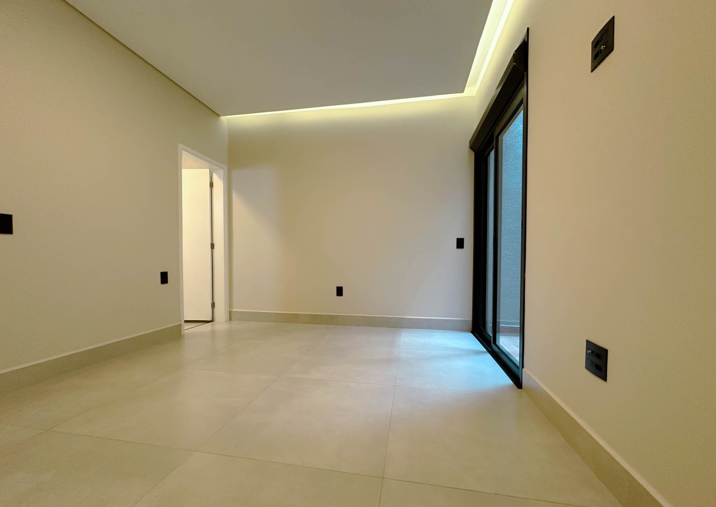 Casa à venda com 3 quartos, 3 suítes, 2 vagas e 137m² no Vila Monte Alegre, Paulínia (SP) — foto 25 de 27