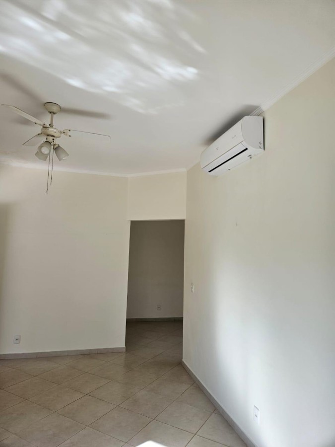 Casa à venda com 3 quartos, 1 suíte, 2 vagas e 180m² no João Aranha, Paulínia (SP) — foto 9 de 27