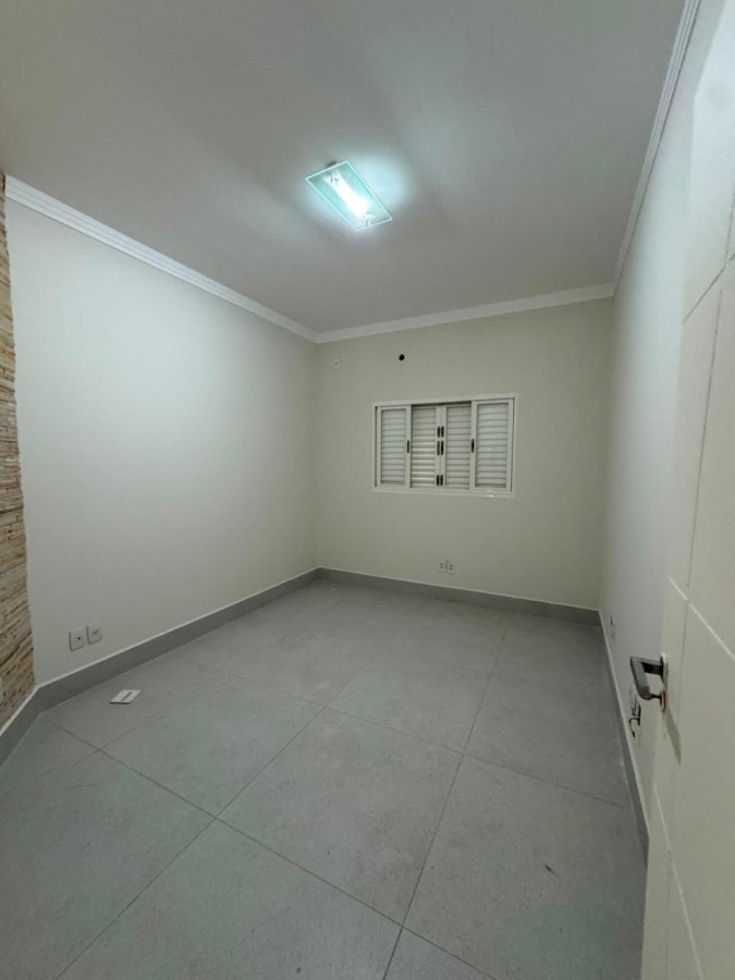 Casa à venda com 3 quartos, 1 suíte, 2 vagas e 190m² no João Aranha, Paulínia (SP) — foto 24 de 27